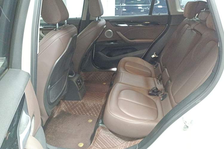 Used BMW X1 2022 sDrive25Li Leading Model
