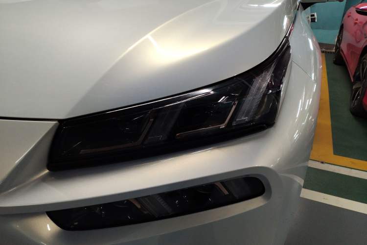 Used AION V 2024 Plus 70 Star Edition Lithium Iron Phosphate
