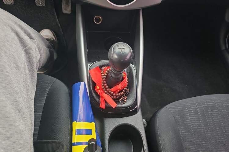 Used Kia Forte 2014 1.6L MT GL
