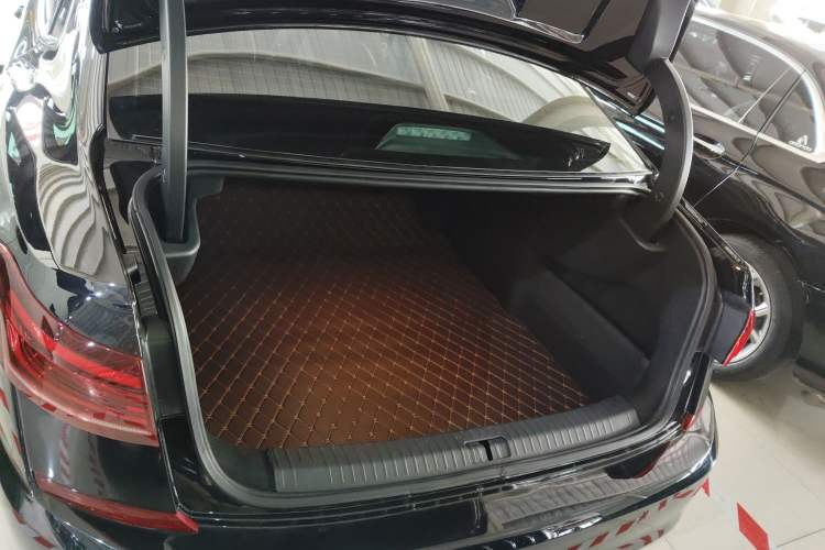 Used Volkswagen Passat 2023 330TSI Elite Edition
