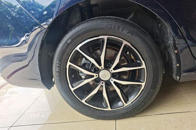 Used BYD Song MAX 2017 1.5T Automatic Smart Connect Prestige 7-Seater
