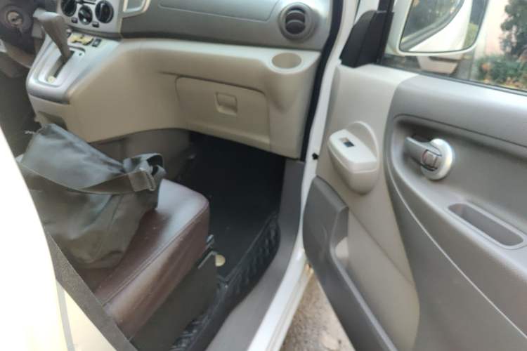 Used Nissan NV200 2018 1.6L CVT Luxury Model
