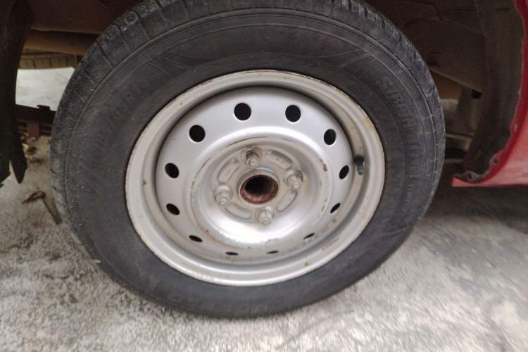 Used HYOSOW H2 2016 H2E 1.5L Classic Model BJ415A
