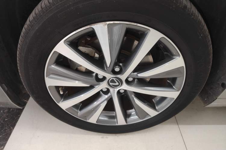 Used Lexus ES 2020 200 Excellence Edition