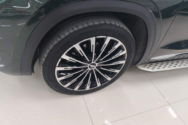 Used Geely Auto Monjaro L 2025 Dongfang Yao 2.0TD Automatic All-Wheel-Drive Wangyue Edition