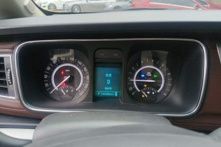 Used Buick GL8 2017 25S Luxury Version China V Standard