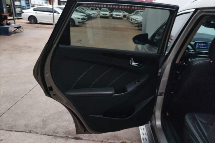 Used Dongfeng Fengon 580 2020 1.5T CVT Luxury Edition