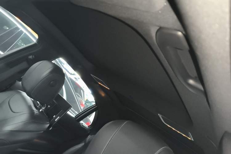 Used Mercedes-Benz S-Class 2014 S 320 L Business Model
