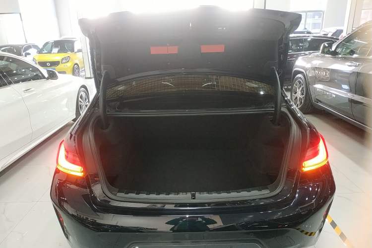 Used BMW 3 Series 2023 325Li M Sport Package