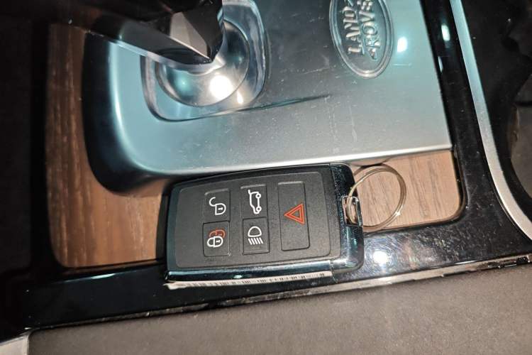 Used Land Rover Discovery Sport 2022 249 PS R-Dynamic S Performance Edition 5 Seats
