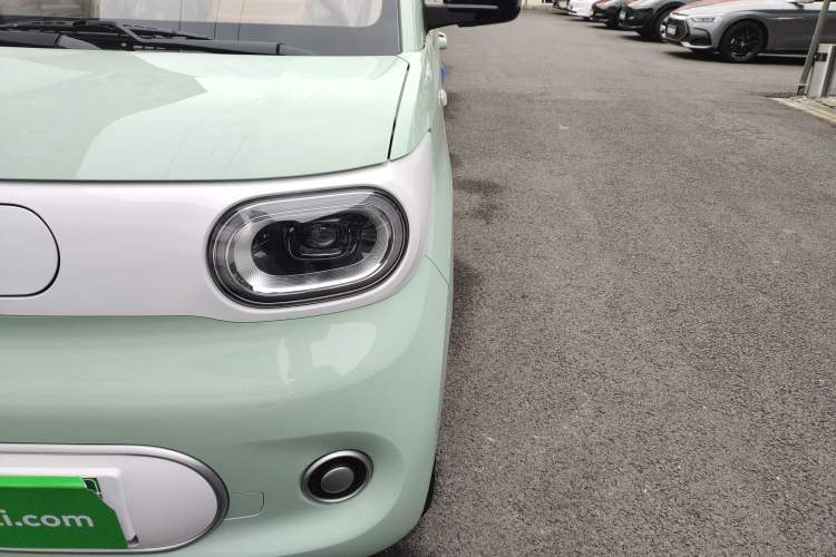 Used Wuling Hongguang MINIEV 2024 3rd Generation 215km Youth Edition
