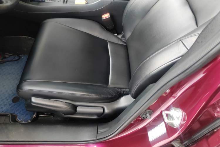 Used Honda Jade 2017 1.8L automatic Comfort version 5 seats