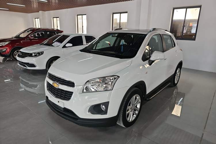 Used Chevrolet Trax 2016 1.4T Automatic Two-Wheel Drive Comfort Version with Sunroof
