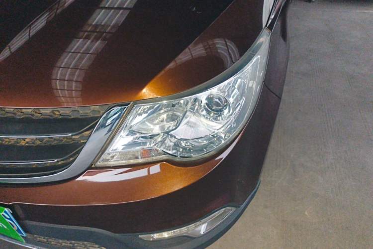 Used Baojun 730 2014 1.5L manual Comfort ESP version 7 seats
