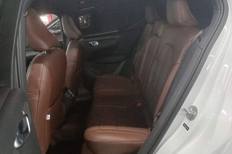 Used Volvo XC40 2024 B3 Zhiyuan Luxury Edition
