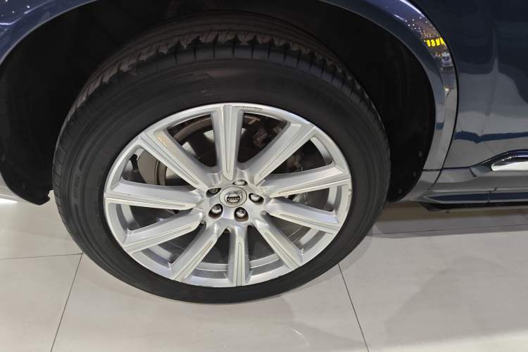 Used Volvo XC90 2019 T6 Zhiyi Edition 7-Seater China VI Standard