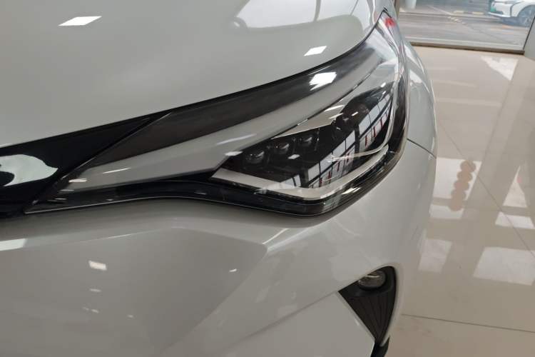 Used Toyota C-HR 2021 2.0L Luxury Edition