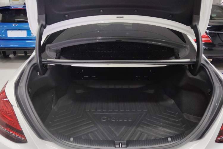 Used Mercedes-Benz C-Class 2020 Restyled C 200 L Fashion Edition Sport Version