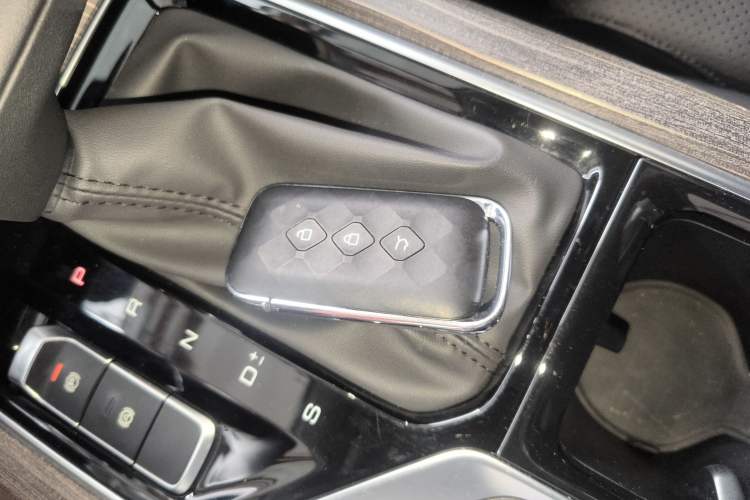 Used Wuling Jiachen 2022 1.5T CVT Deluxe Flagship Edition
