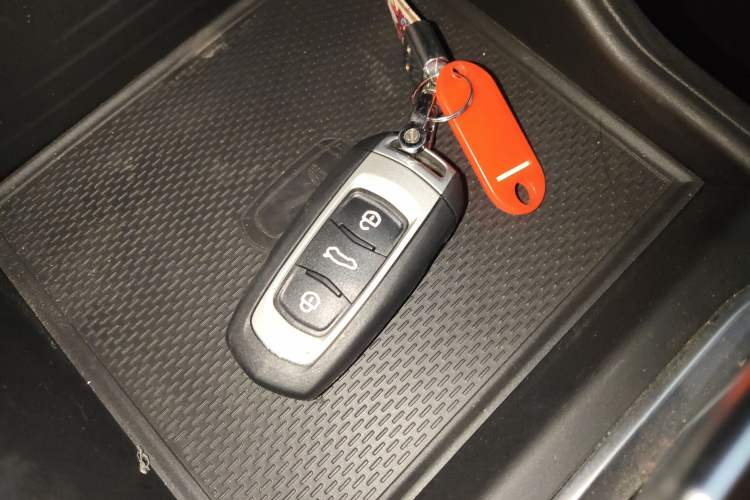 Used Geely Auto Vision X3 2021 PRO 1.5L CVT Deluxe Model