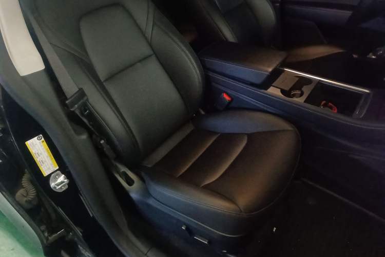 Used Tesla Model Y 2023 Rear-Wheel-Drive Version