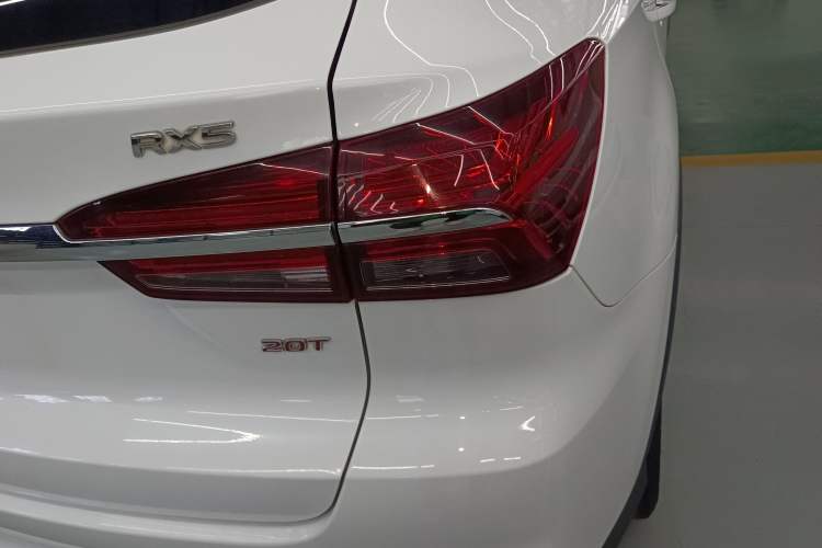 Used Roewe RX5 2019 20T Two-Wheel Drive Automatic 4G Connected Platinum Edition