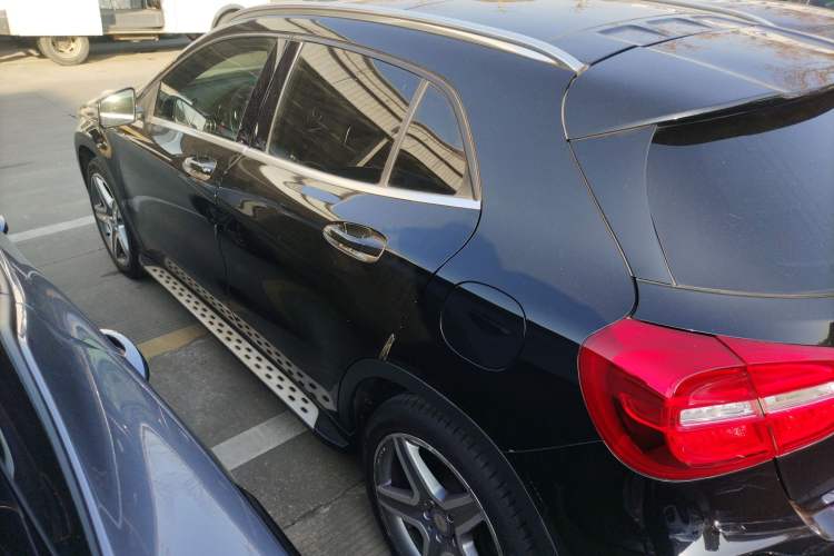 Used Mercedes-Benz GLA 2015 GLA 260 4MATIC Sport Edition