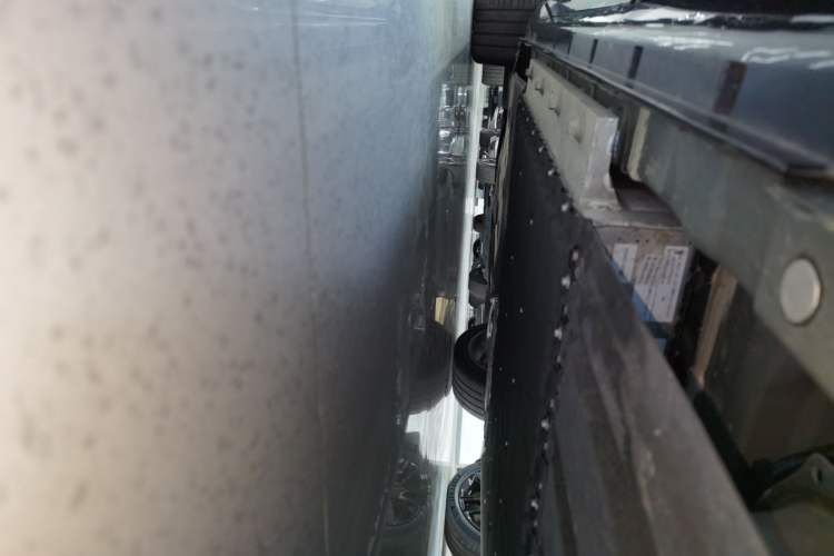 Used VOYAH FREE 2025 318 259 km All-Wheel-Drive Exploration Edition