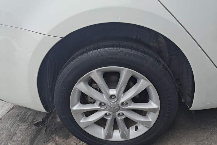 Used Kia K3 2016 1.6L Automatic GLS
