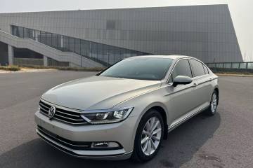 Used Volkswagen Magotan 2019 330TSI DSG Leading Edition China V Standard