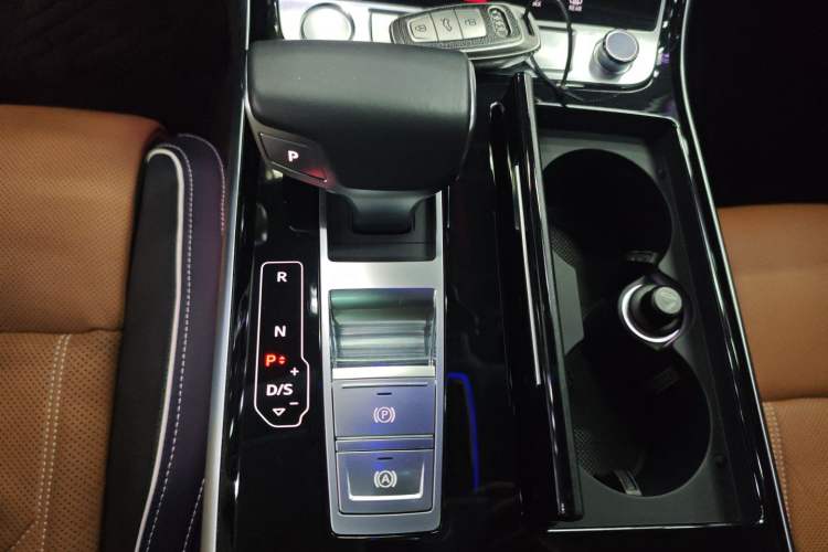 Used Audi A8 2019 Plus A8L 50 TFSI quattro Luxury Model
