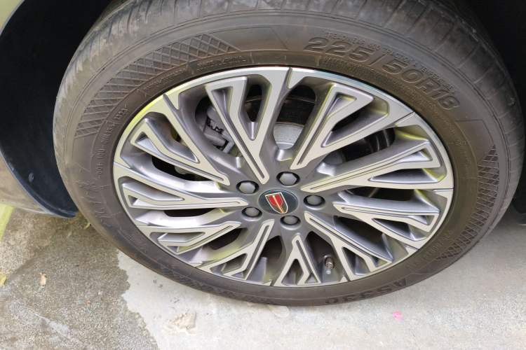 Used Hongqi H5 2023 2.0T Automatic Smart Connect Flagship Edition