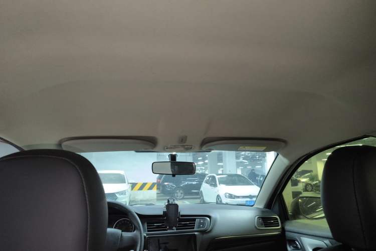 Used Citroen C3-XR 2017 1.6L Automatic Fashion Model