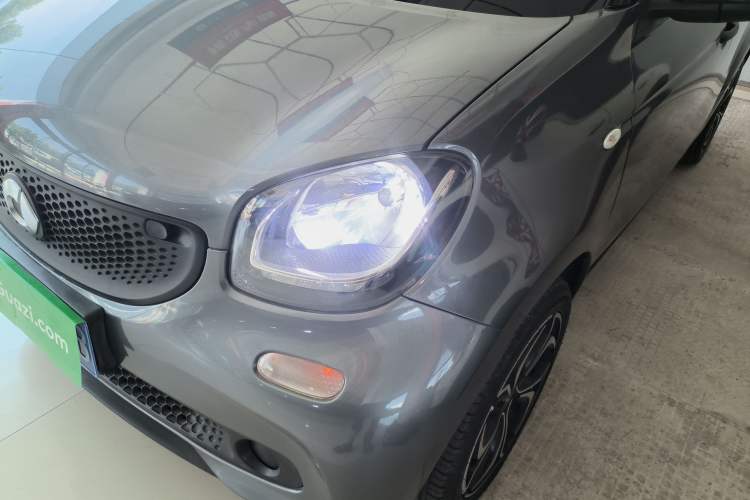 Used  forfour 2016 1.0L 52 kW Dynamic Edition