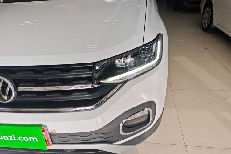 Used Volkswagen Tacqua 2021 200TSI DSG JoyConnect Edition
