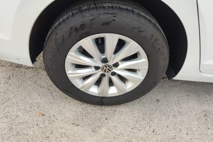 Used Volkswagen Lavida 2023 New Rui 1.5L Automatic New Yi Edition
