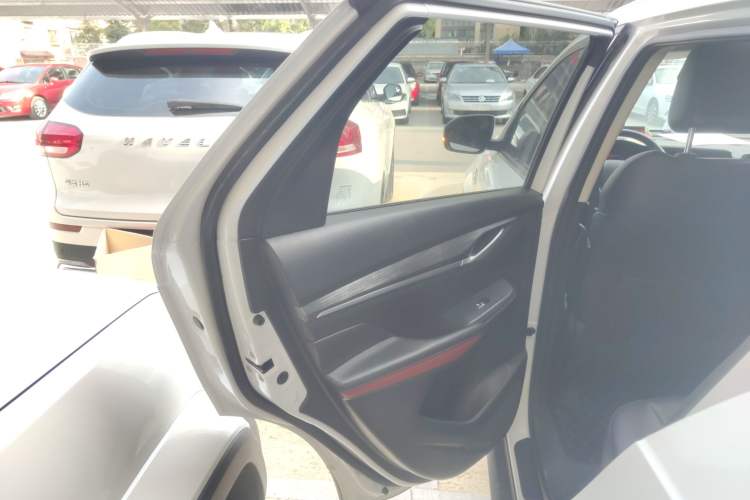 Used Changan CS55PLUS 2020 1.5T Automatic Colorful Model
