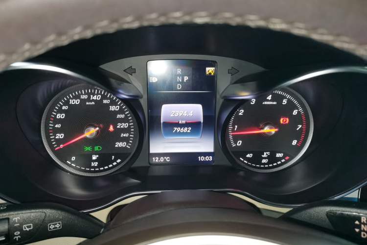 Used Mercedes-Benz GLC 2016 GLC 300 4MATIC Luxury Model
