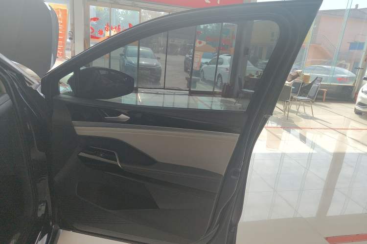 Used Volkswagen ID.6 CROZZ 2021 Revised Version Long-Range PRO Edition
