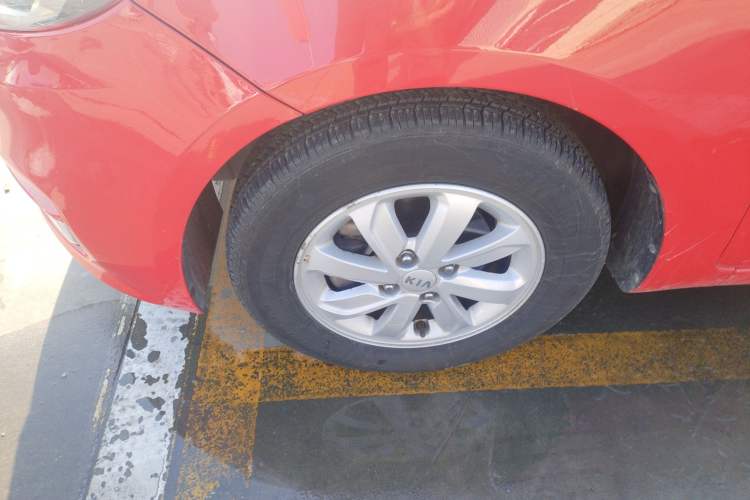 Used Kia K2 2015 Sedan 1.4L Automatic GLS