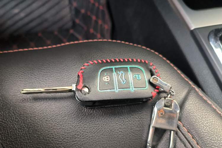 Used  Refine S3 2014 1.5L CVT Luxury Smart Model
