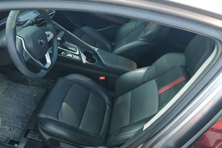 Used Changan Eado 2020 PLUS Blue Whale NE 1.4T GDI DCT Prestige Model