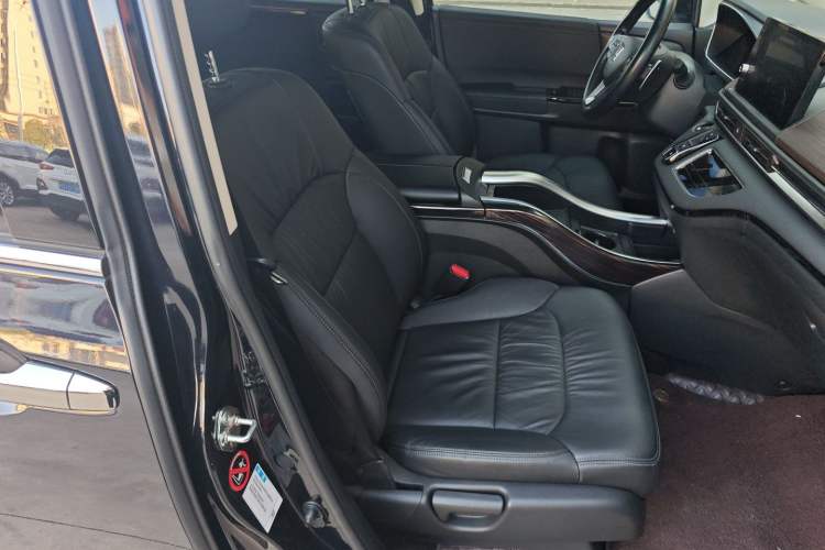 Used Honda Odyssey 2022 2.0L eHEV Sharp Enjoyment Edition
