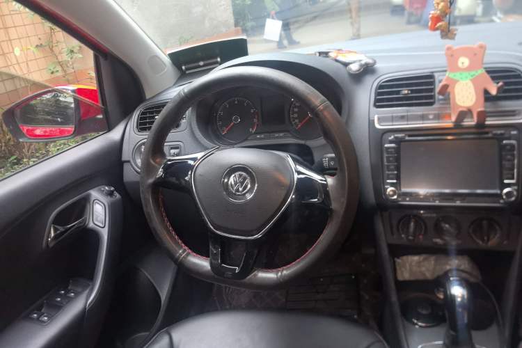 Used Volkswagen Polo 2016 1.4L Automatic Trendy Model
