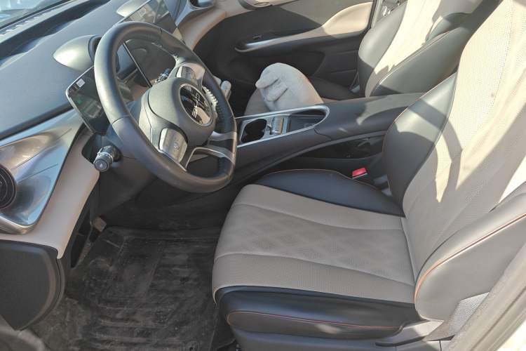 Used BYD Dolphin 2023 420 km Fashion Edition