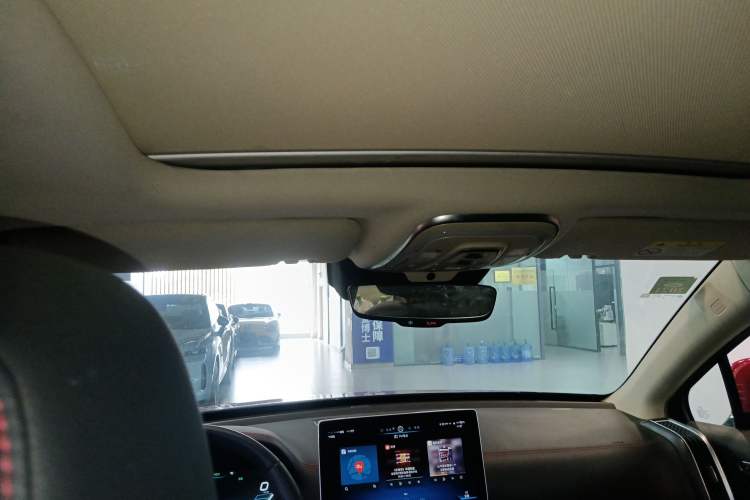 Used BYD Tang New Energy 2018 DM 2.0T All-Wheel Drive Smart Connectivity Luxury Model 7 Seats China V Emission Standard
