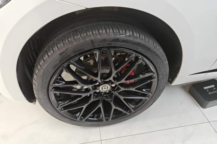 Used Jaguar F-PACE 2024 P250 R-Dynamic SE
