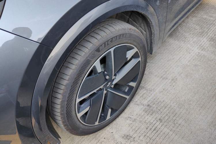 Used Li Auto L7 2025 Ultra Smart Refreshed Edition