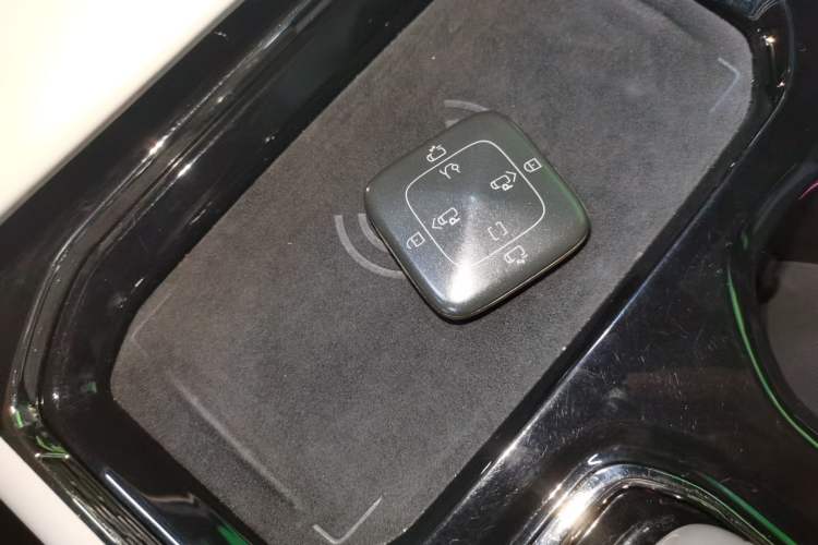 Used Zeekr 009 2022 WE Edition
