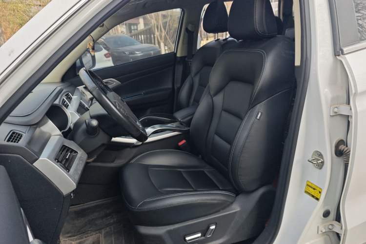 Used Geely Auto Emgrand X7 Sport 2016 1.8TD Automatic Smart Model
